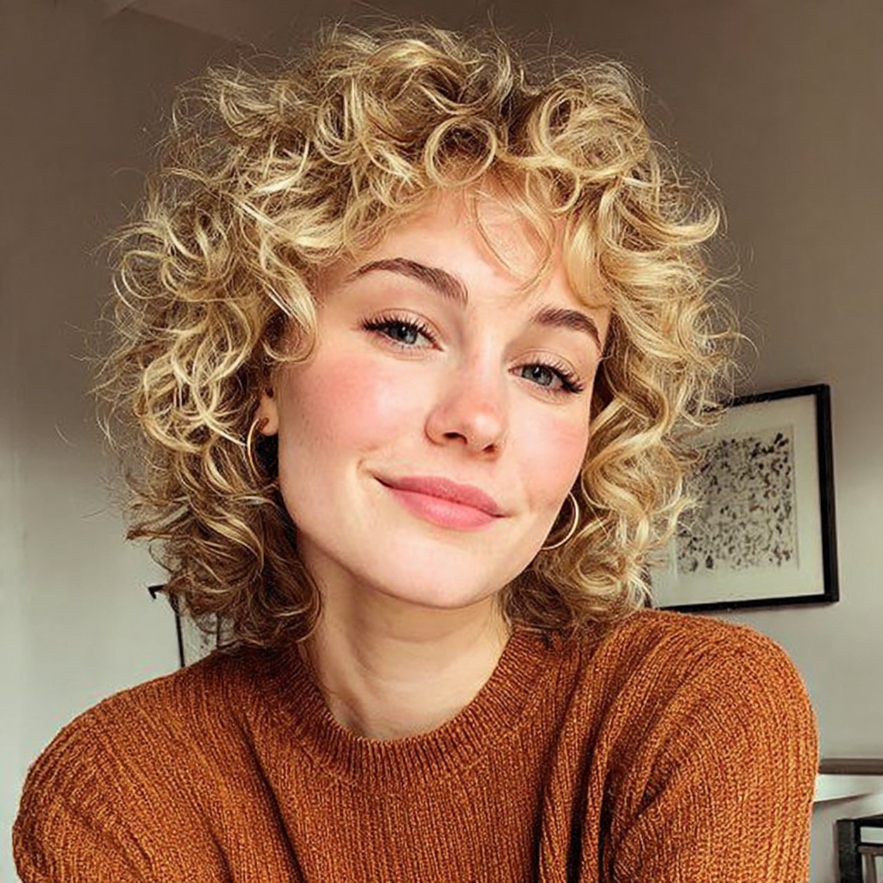 soft curly layers for short hairs
