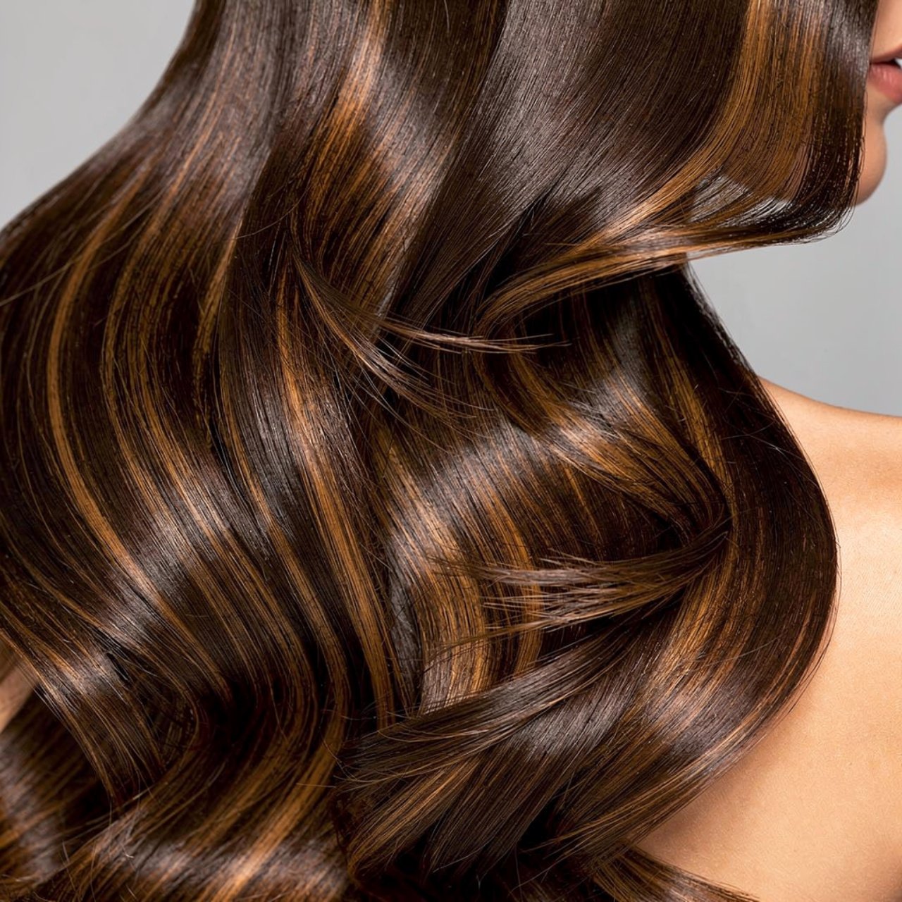 dark brown hair with caramel highlights beautiful