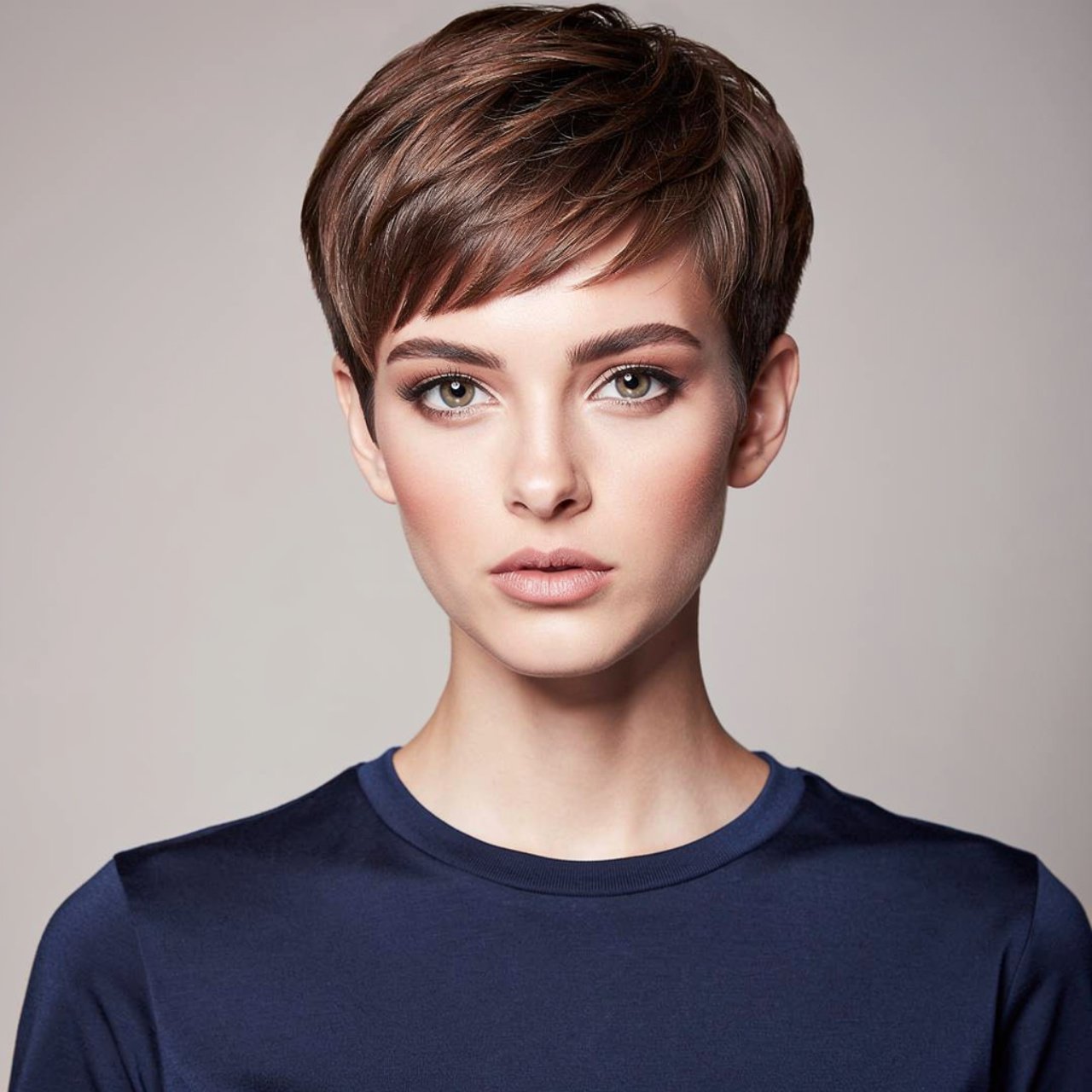 textured pixie cut short prom hairstyle square por