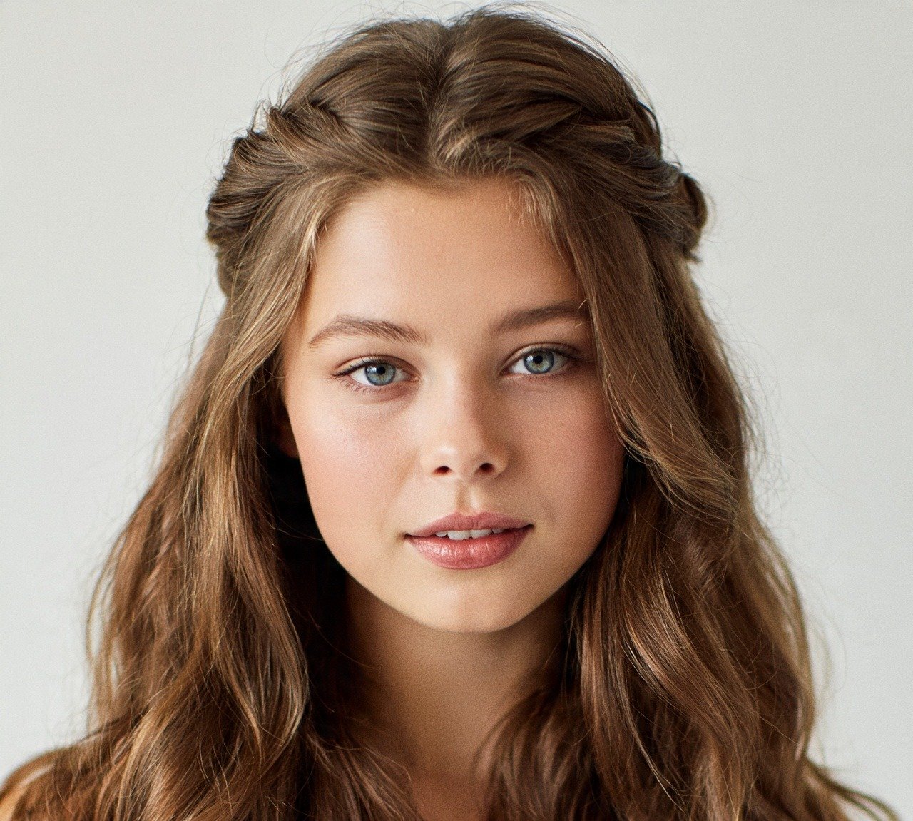 5. Twisted Half Up Updo Easy Hairstyles
