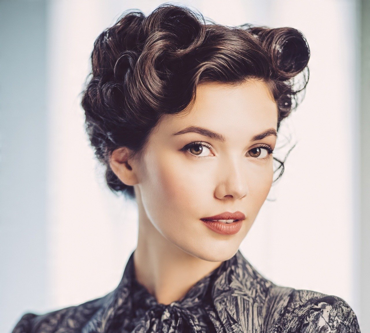 7. Vintage Victory Rolls Updo Classy Hairstyles