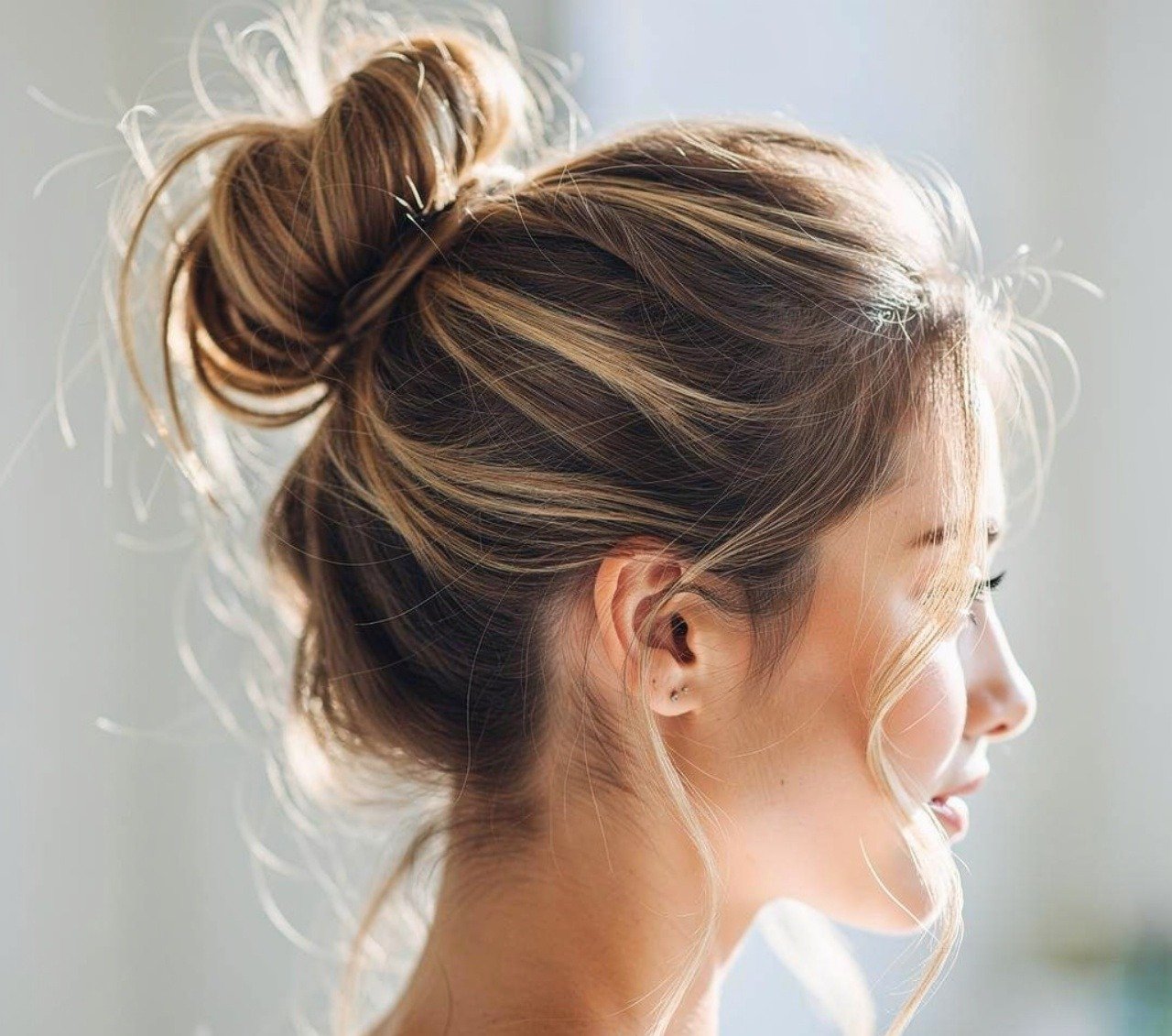 16 Easy Hairstyles for School That Look Cute and Take Minutes 4 Messy Bun Easy Hairstyle 3