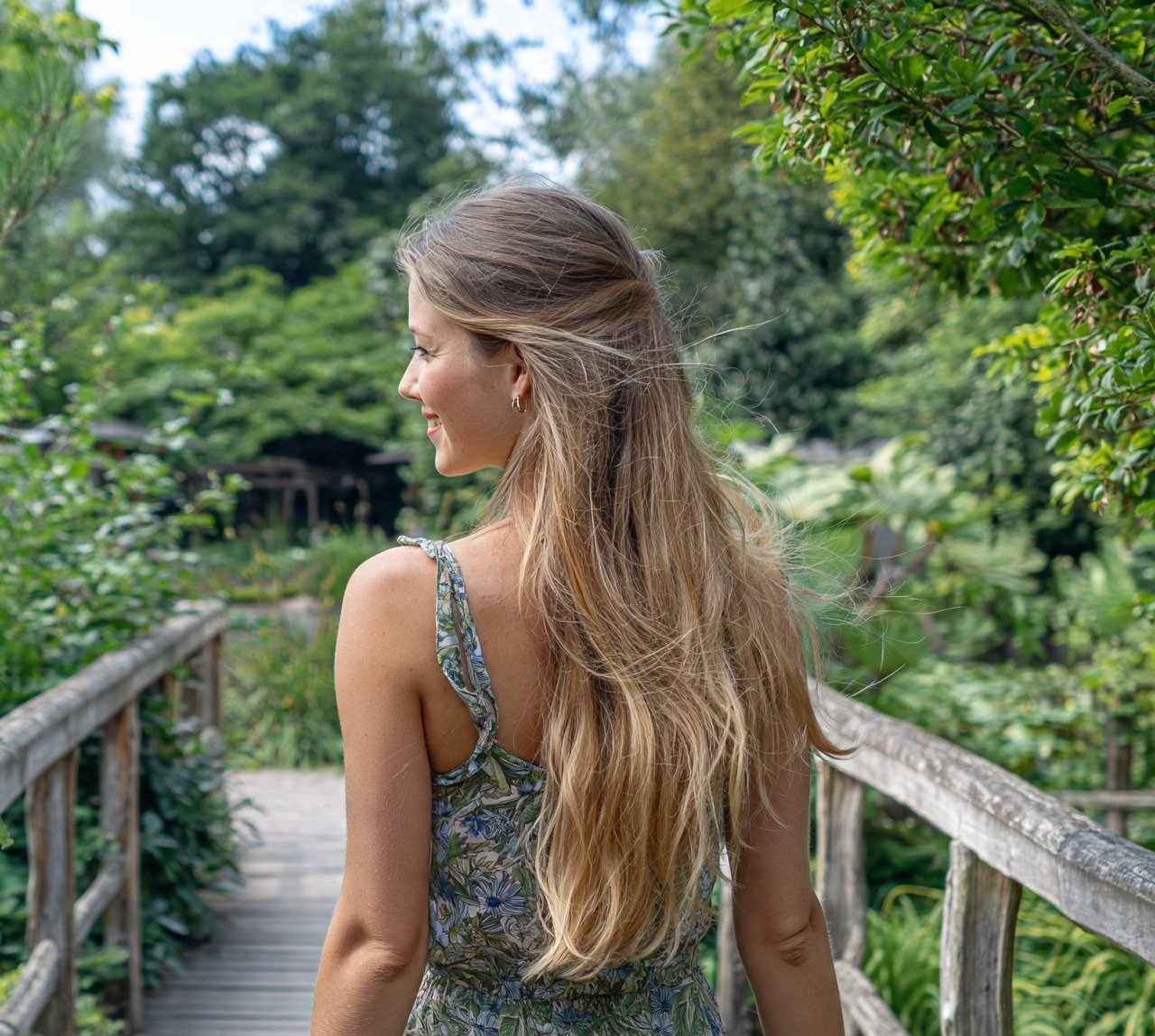 15 Gorgeous Long Hair Haircuts That Will Reignite Your Love for Your Length 10 The Long Hair Haircut with Textured Perimeter and Smooth Interior