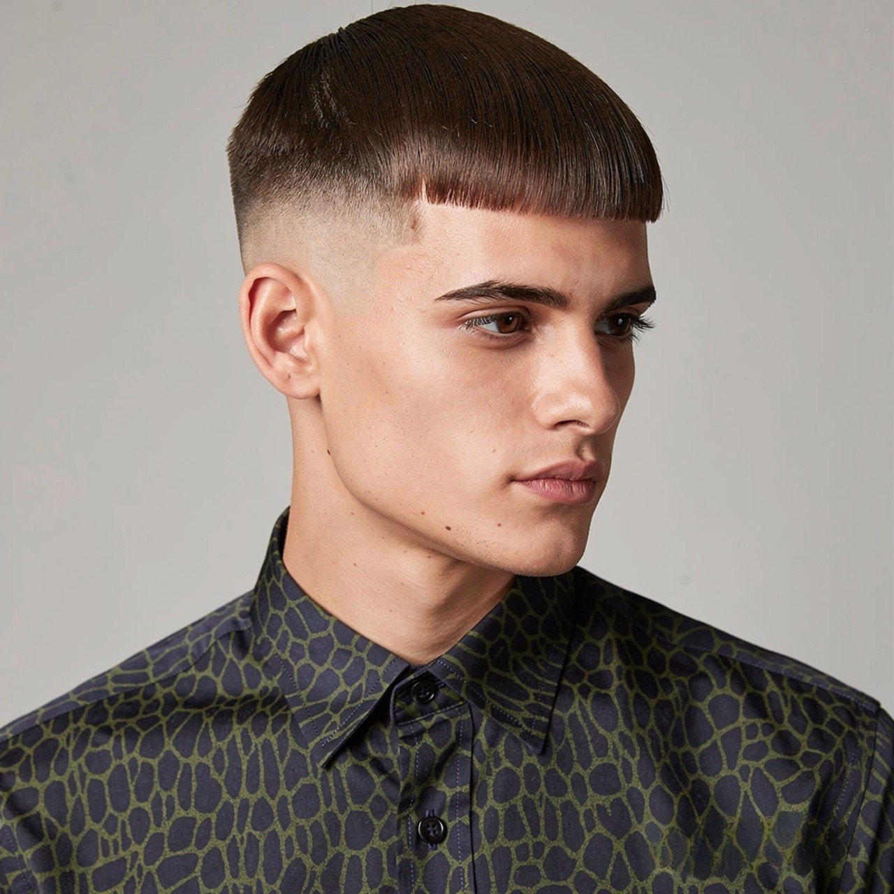 tapered short hairstyle for straight hair square p