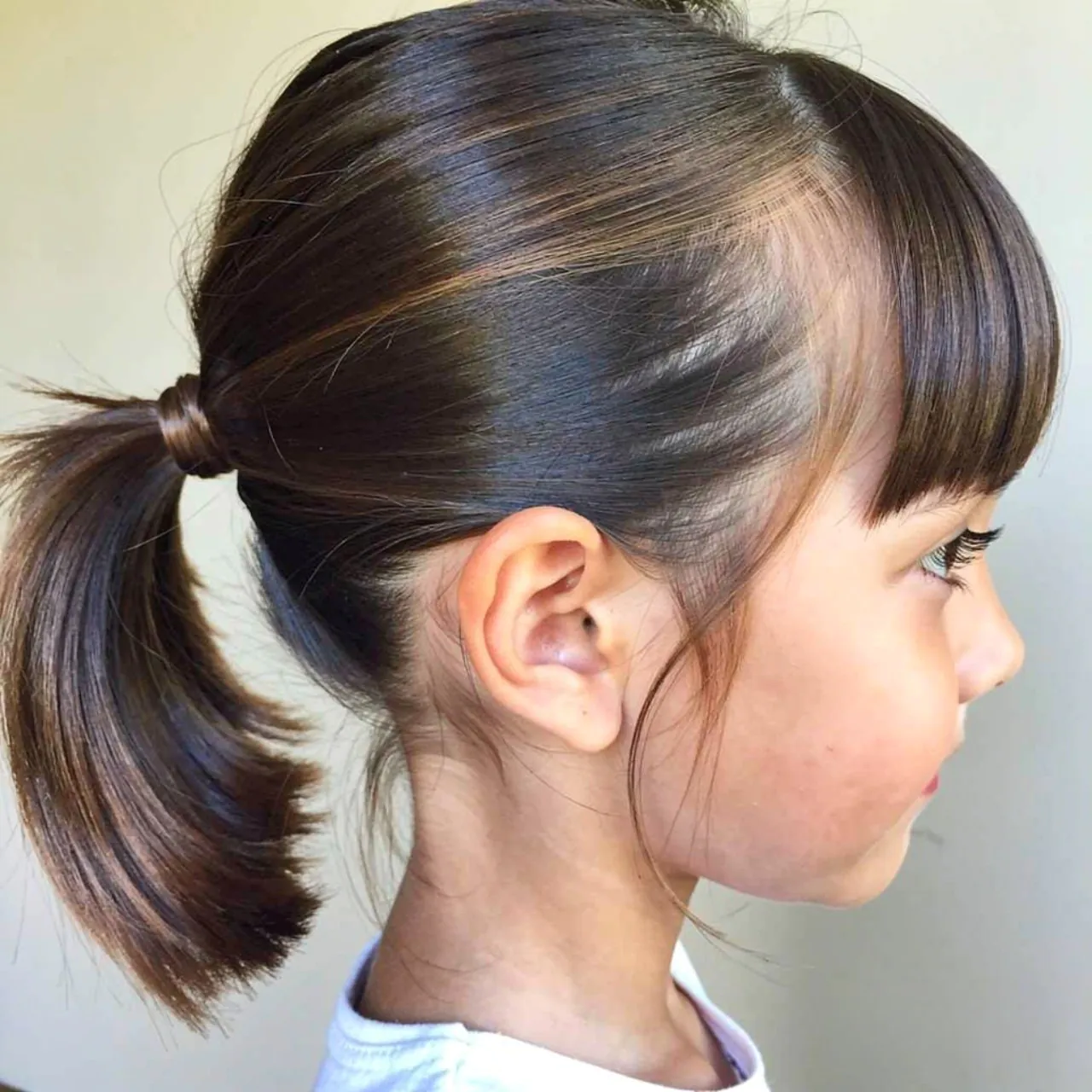 Hairstyles for Short Hair for School: 15 Trendy Ideas that You’ll Love 4 mini ponytail hairstyles for short hair suitable f