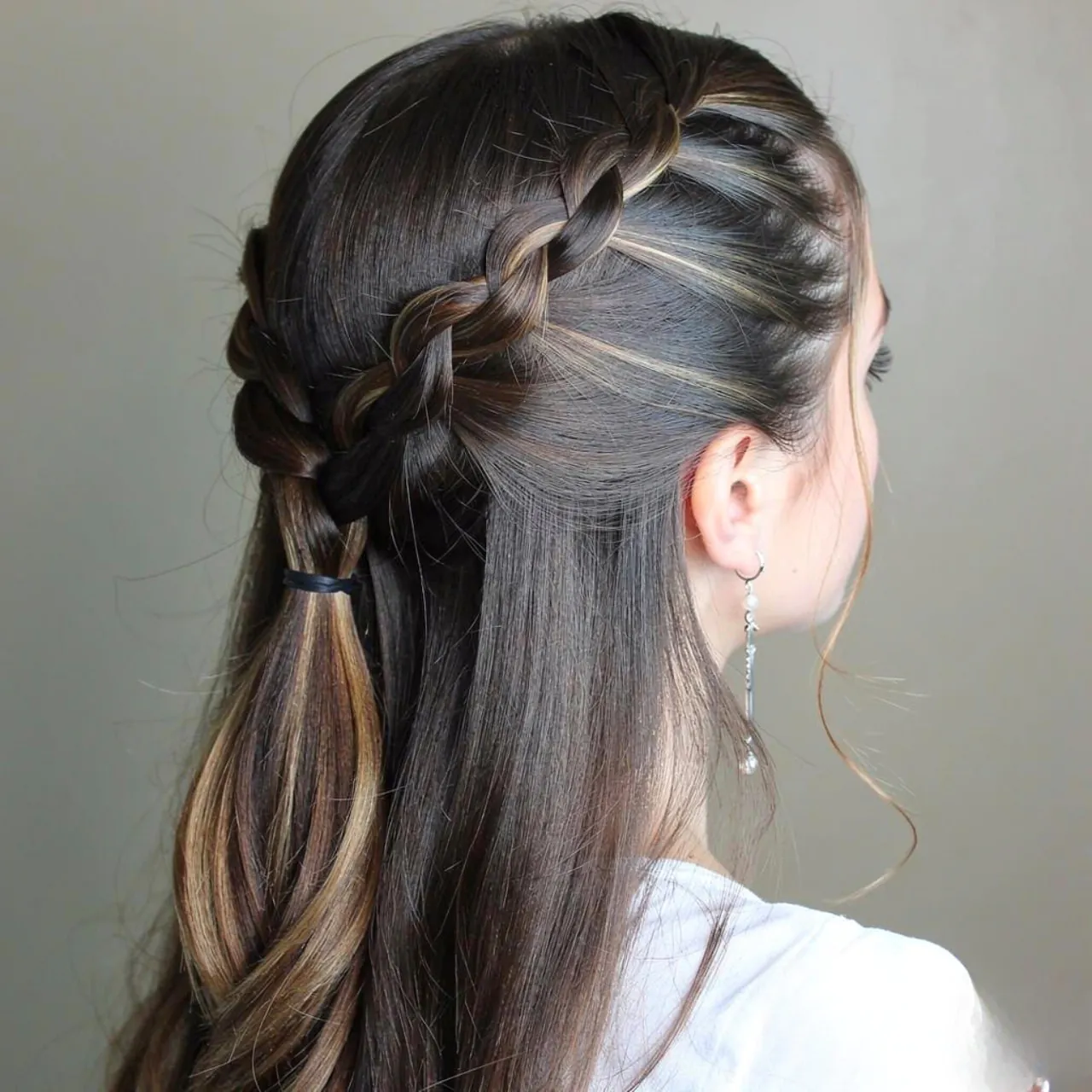 14 Trendy Hairstyles for School Braids That Stay Cute All Day 11 Waterfall Braid Hairstyles for School